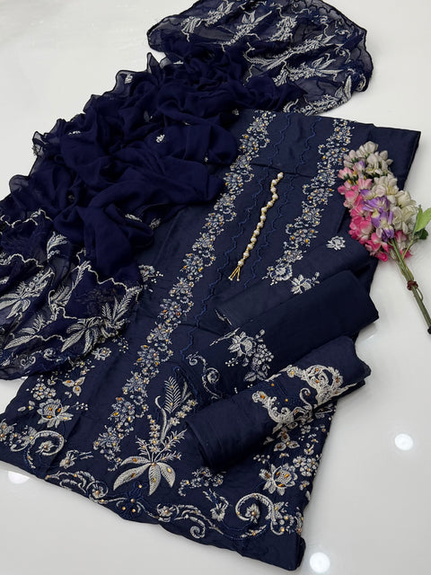 🔥 ONLY 2950/-PKR EID’s #LAWN #SALE 🔥