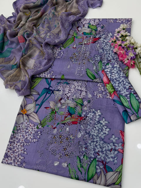 💕 ONLY 2650/-PKR CHIKANKARI LAWN 3PC Dress 💕
