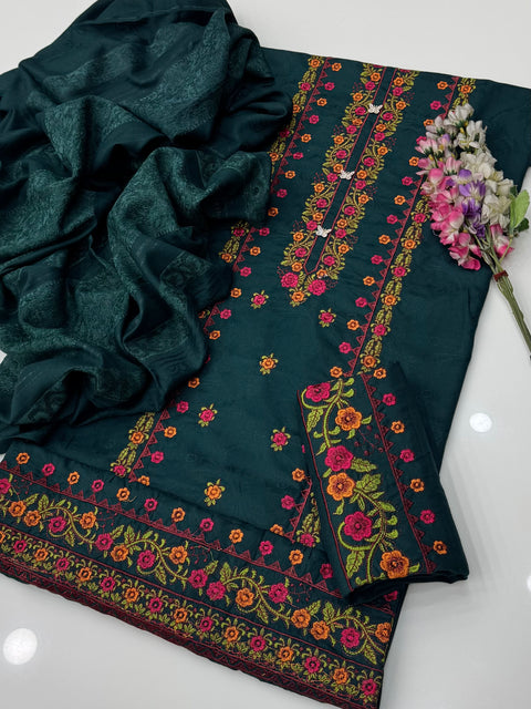 🔥WINTER’s Most Demadend And Beautiful Boutique Style Embroidery 🧵 3 PC 👗