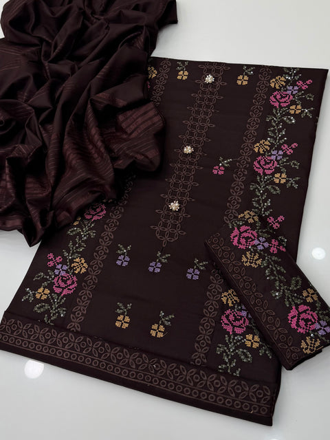 💕 #Winter’s Trending Design Chikankari & Cross Stitch 3 PC 👗