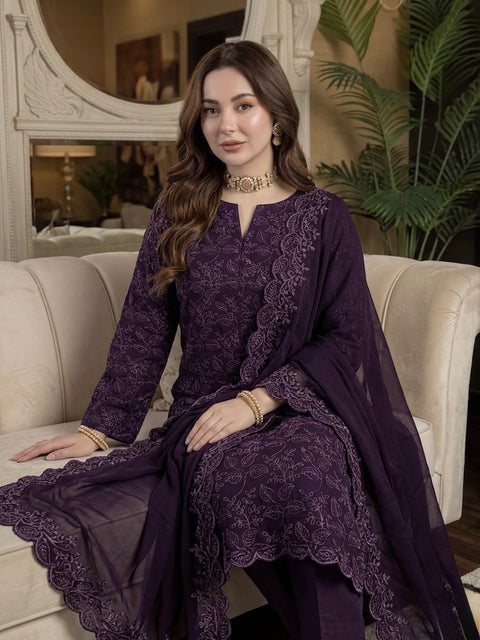 🔥 Most Demanded Article Shiffle Chikankari 🧵 Lawn 3 Pc 👗