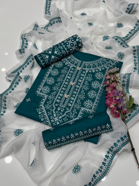 💕 Beautiful Handmade Style Embroidered 🧵Galla & Sleeves Lawn 3 Pc Dress 👗